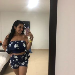 Meet your Posher, Sally